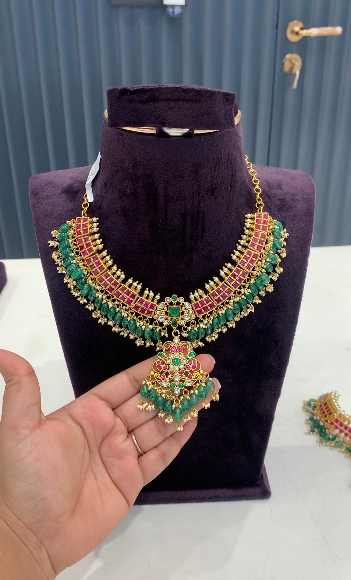 Beautiful Jadav Kundhan Necklace