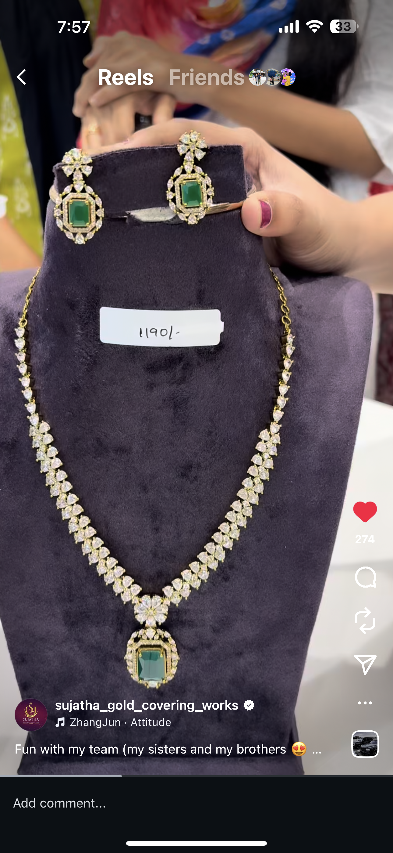 Beautiful necklace (with discount price mentioned )