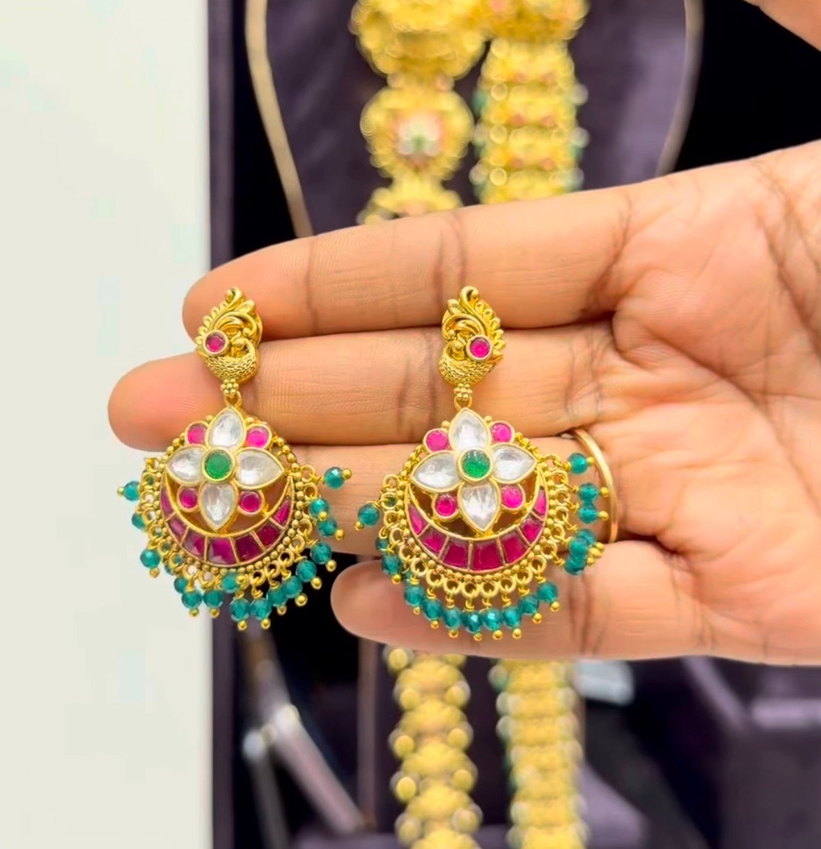 Beautiful Jadav Kundhan Necklace