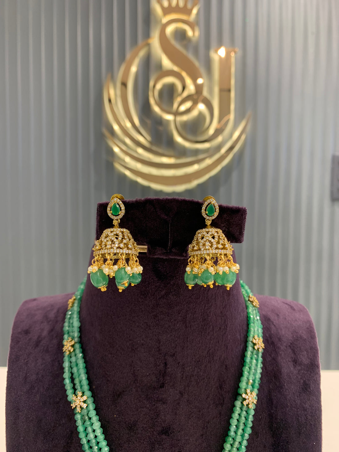 Beautiful beads set