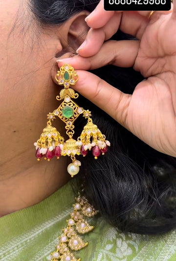 Beautiful chandbalis