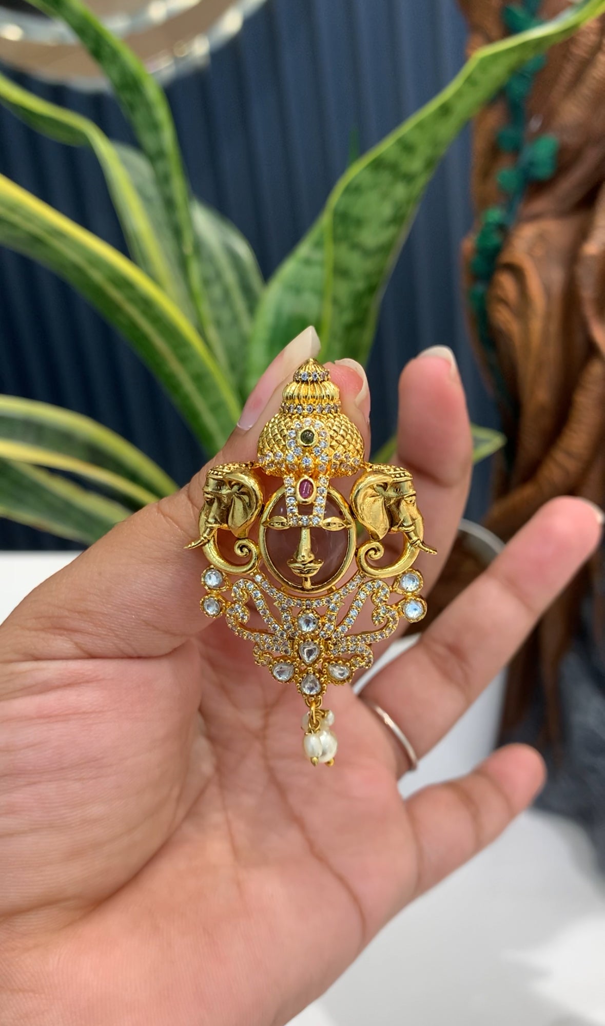 Beautiful lord Balaji pendent set with Back hook