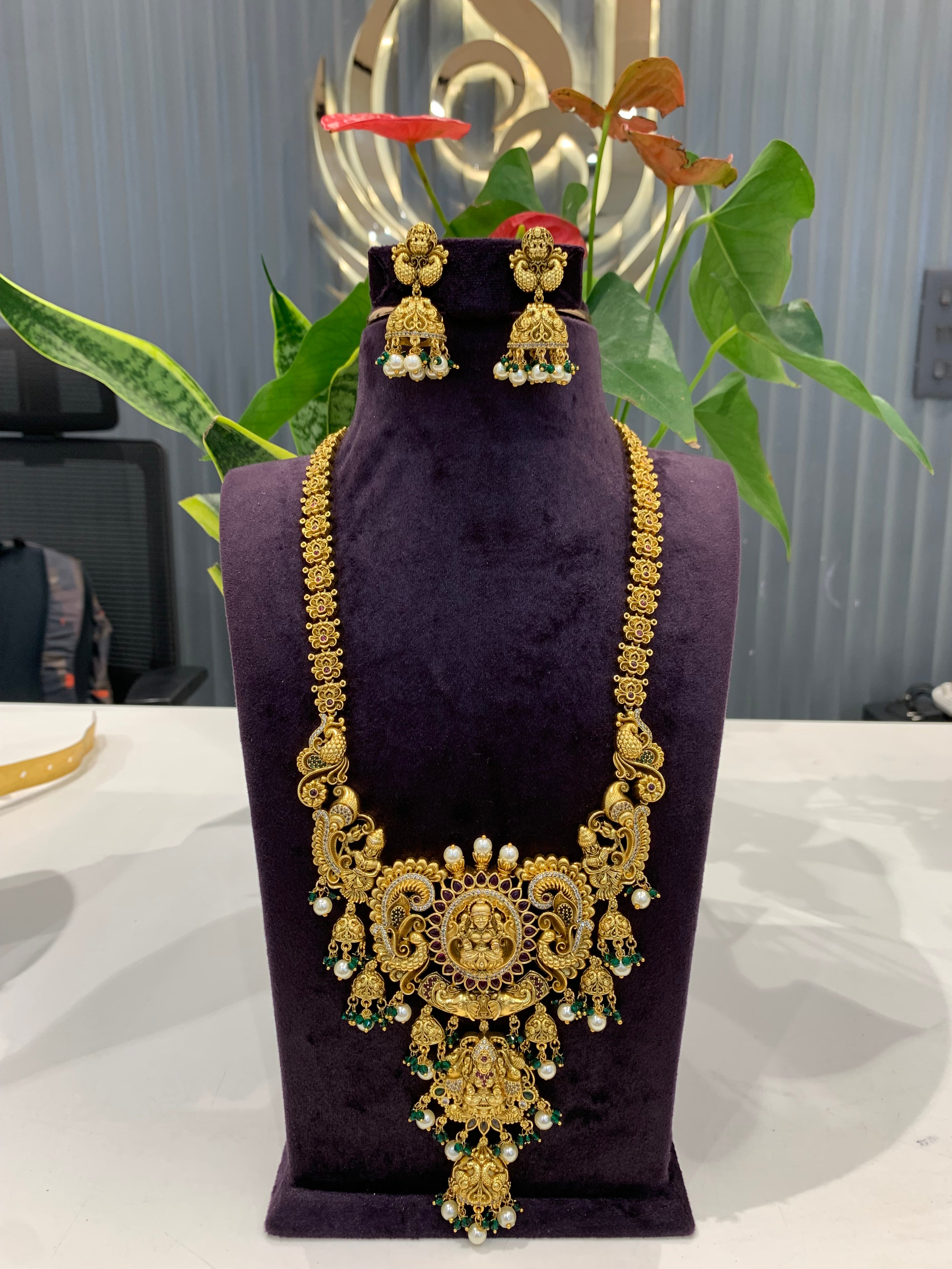 Beautiful nakshi long haram