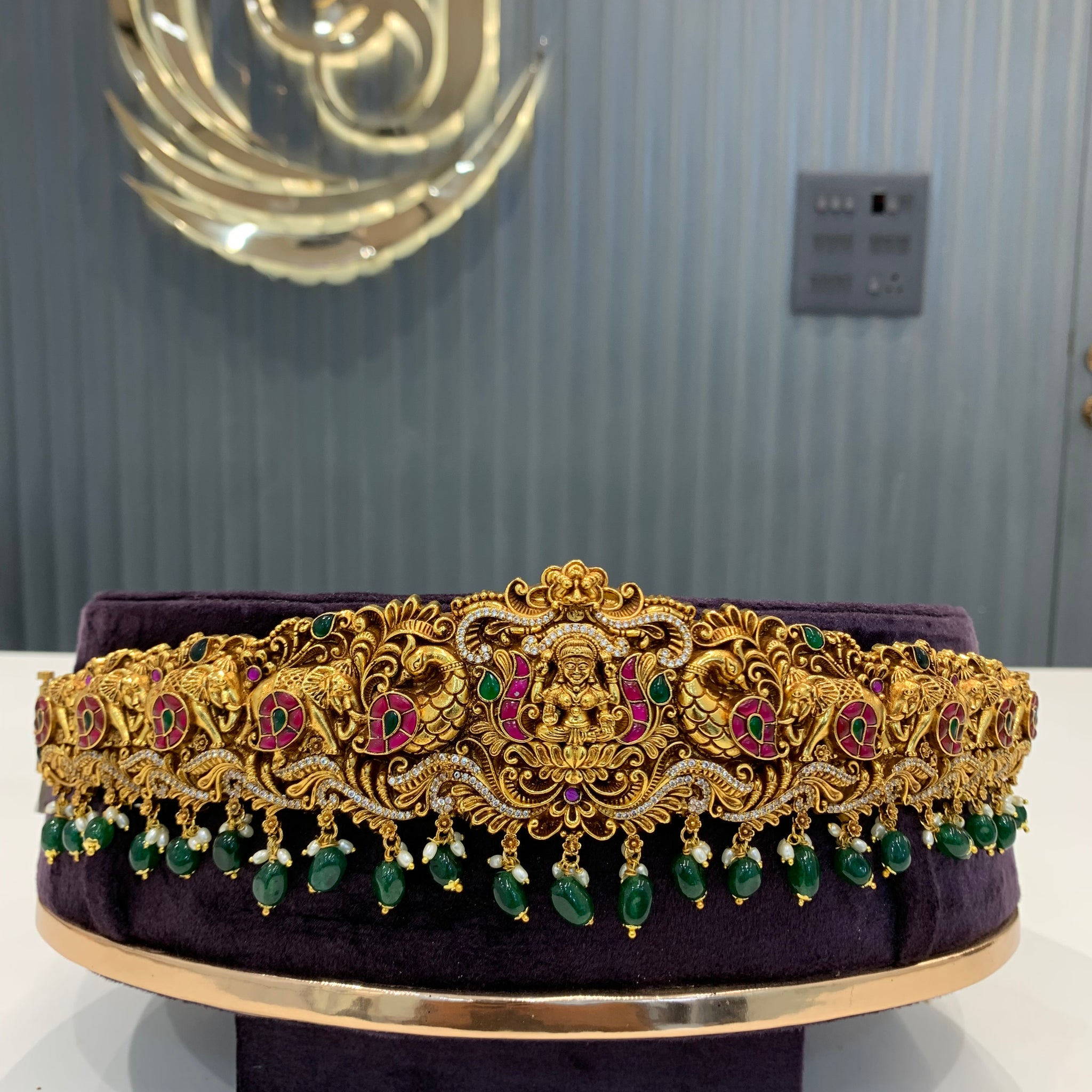 Beautiful jadav 3D Nakshi vaddanm