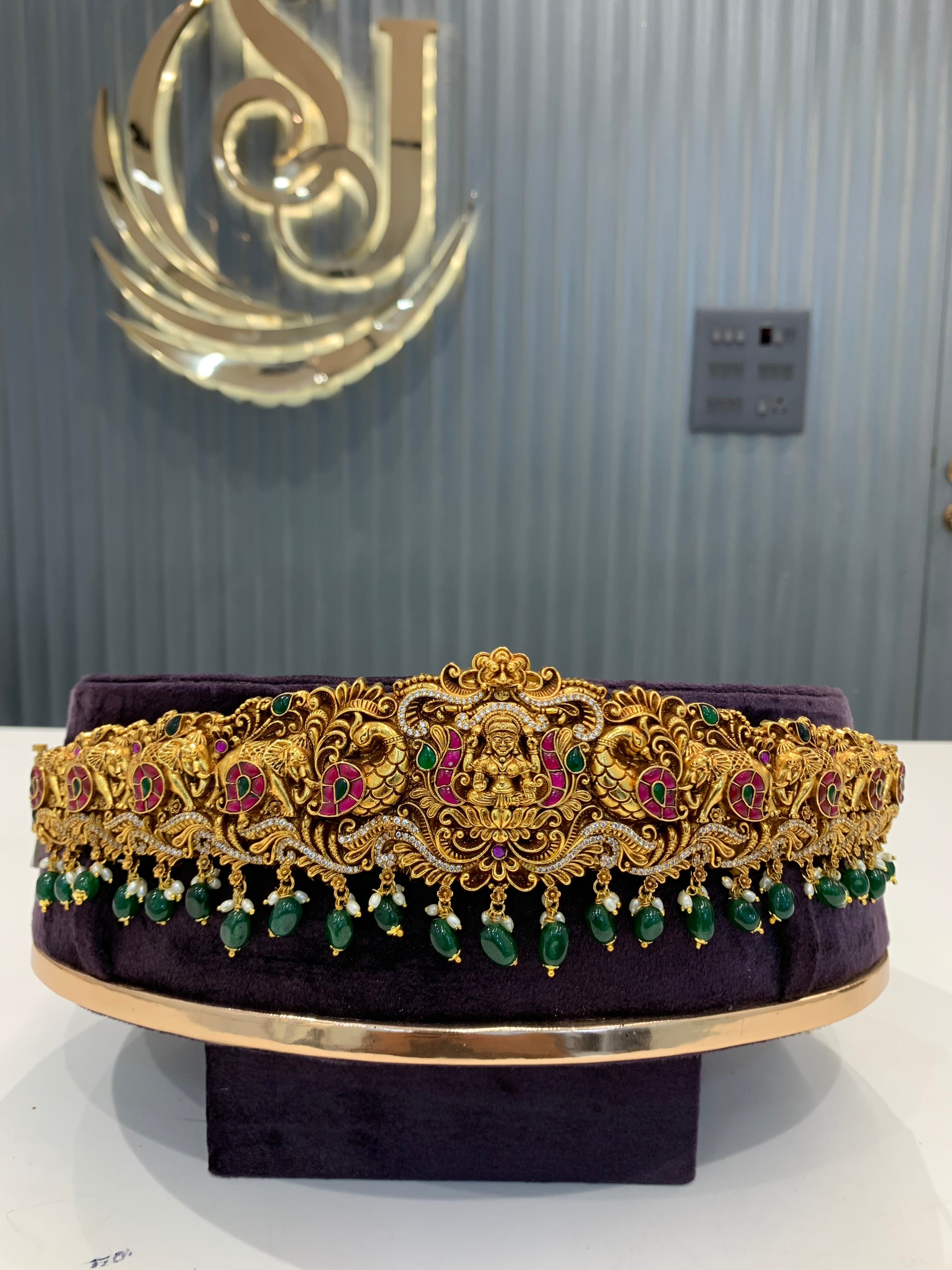 Beautiful jadav 3D Nakshi vaddanm