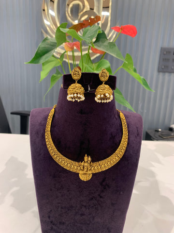 Beautiful kanti necklace