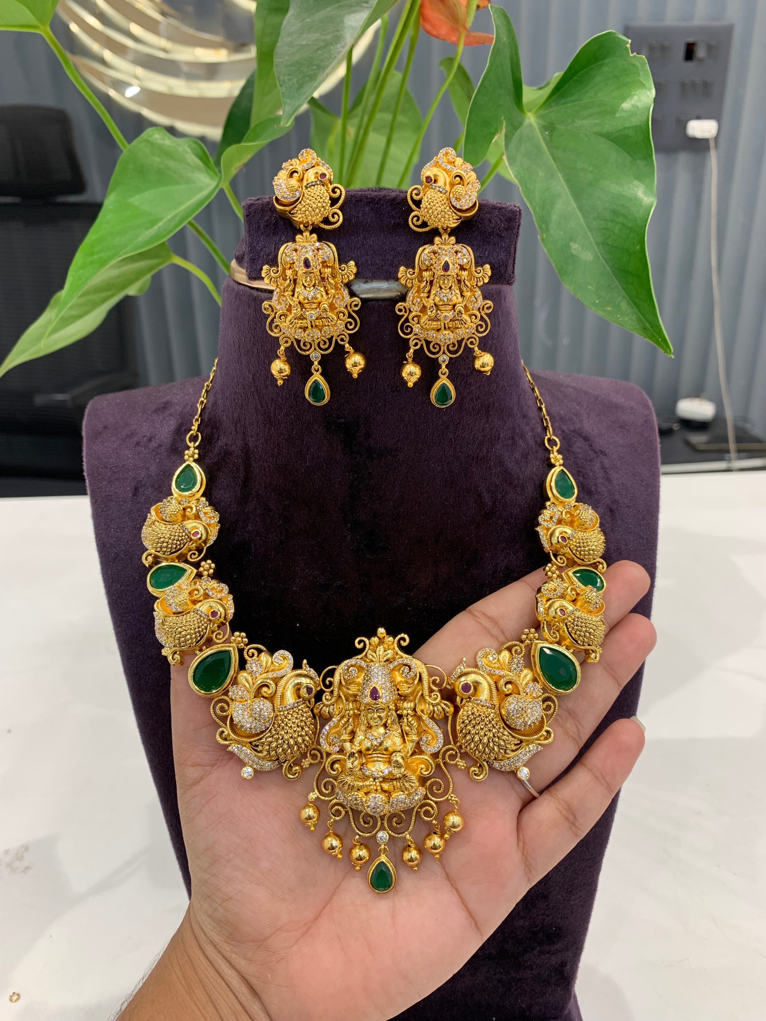 Beautiful nakshi 3D necklace