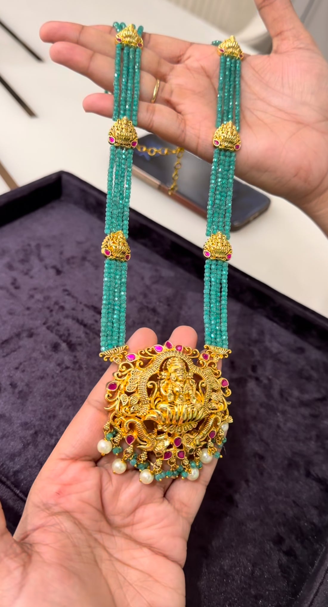 Beautiful customised premium beads set