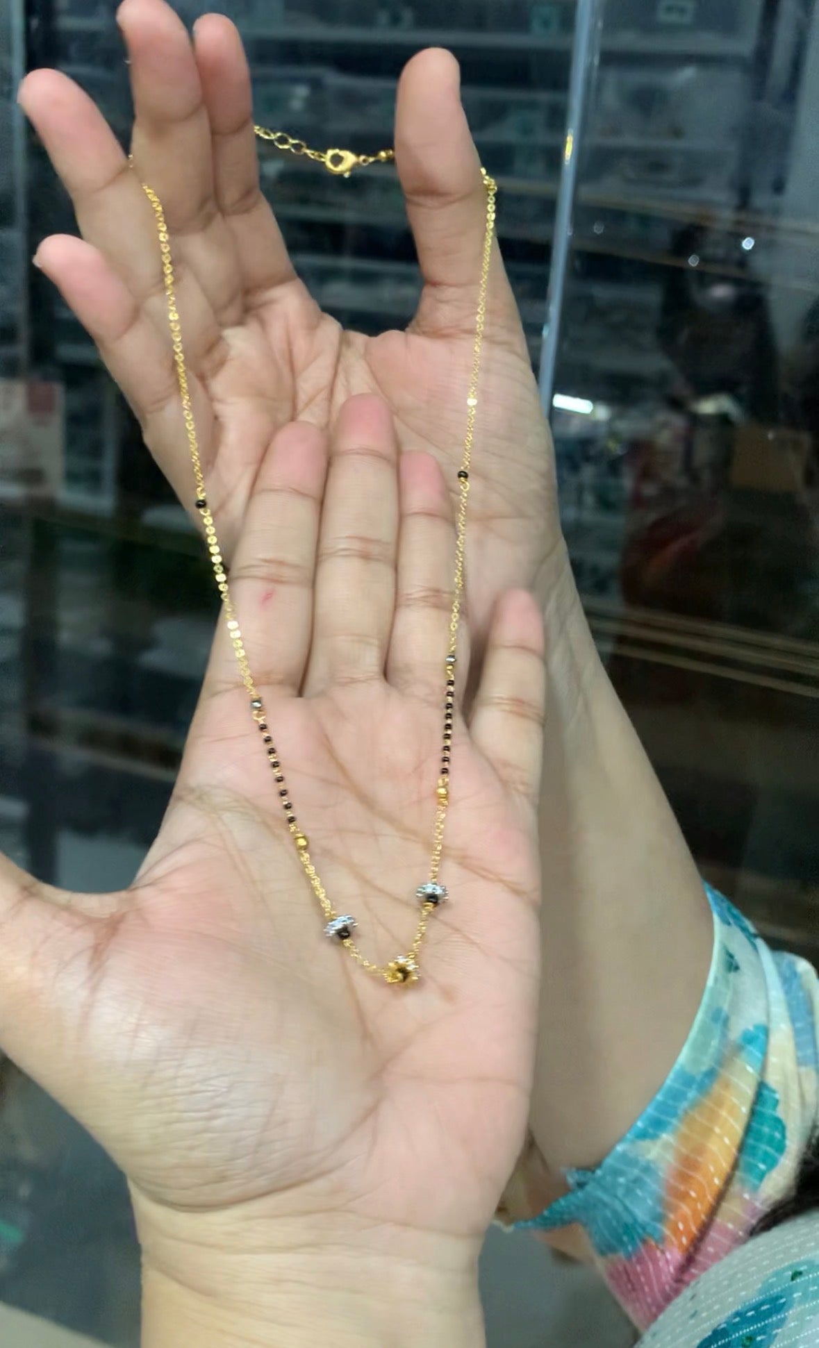 Beautiful fancy blackbeads 16-18 inchs