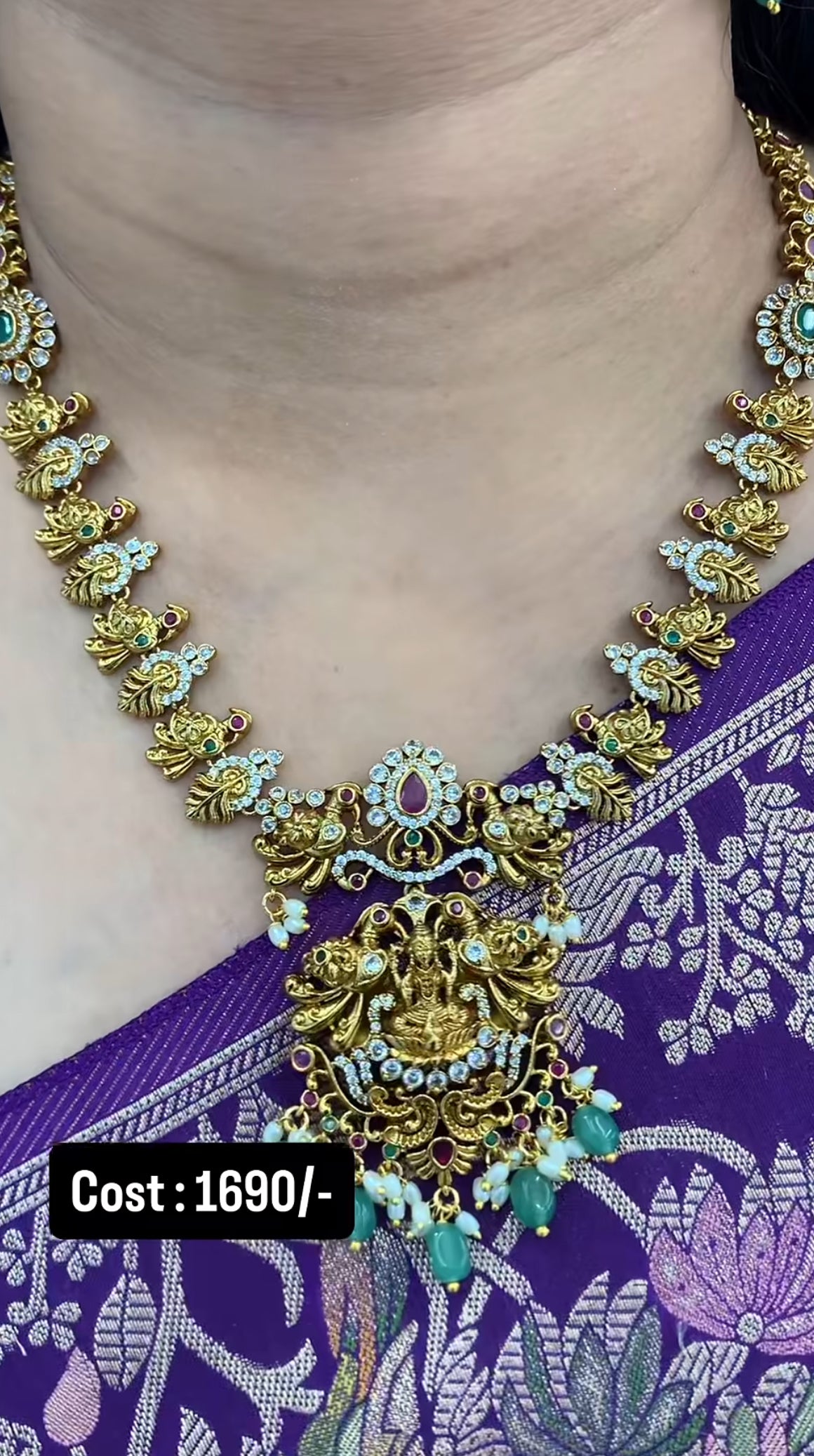 Beautiful nakshi necklace