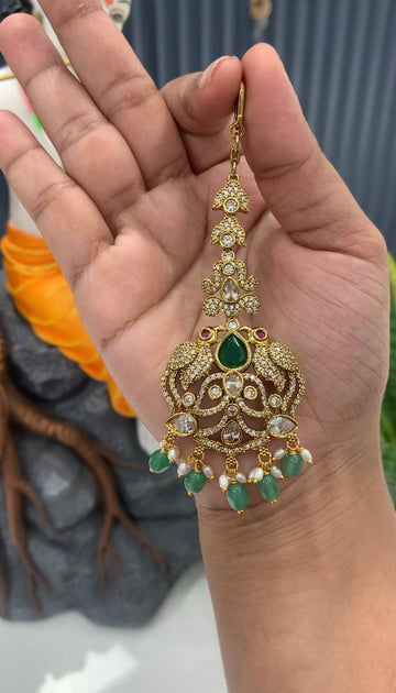 Beautiful Victoria Tikka with green stone