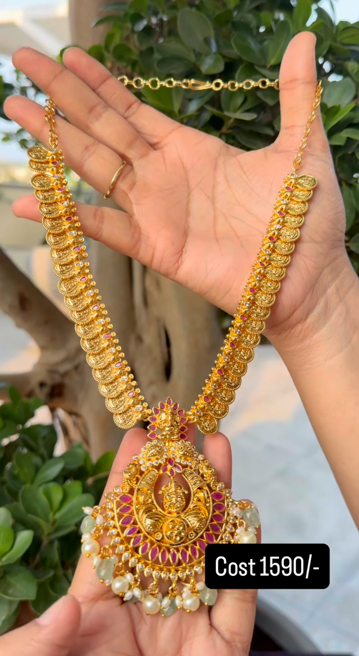 Beautiful nakshi necklace
