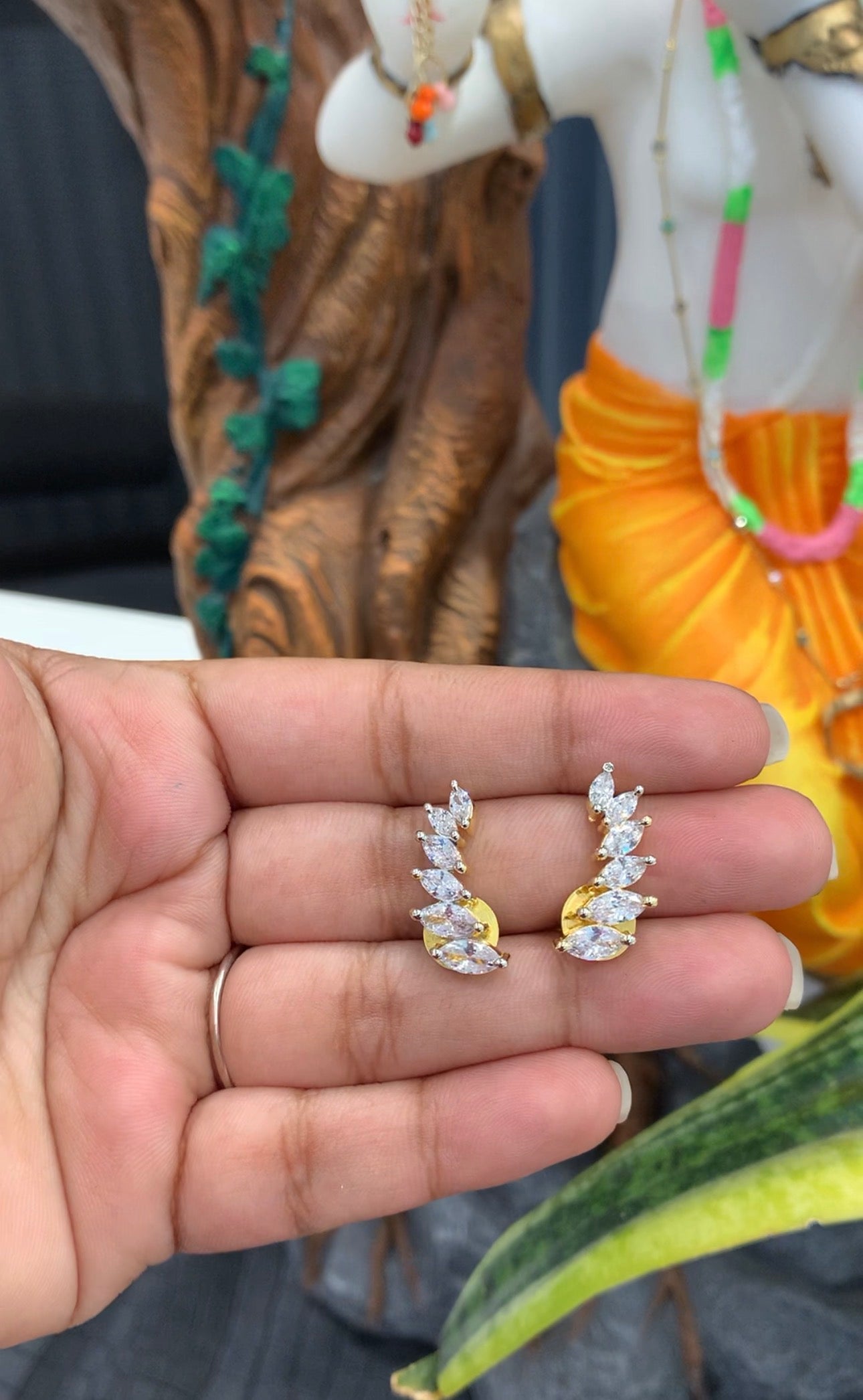 Beautiful Earcuff earrings