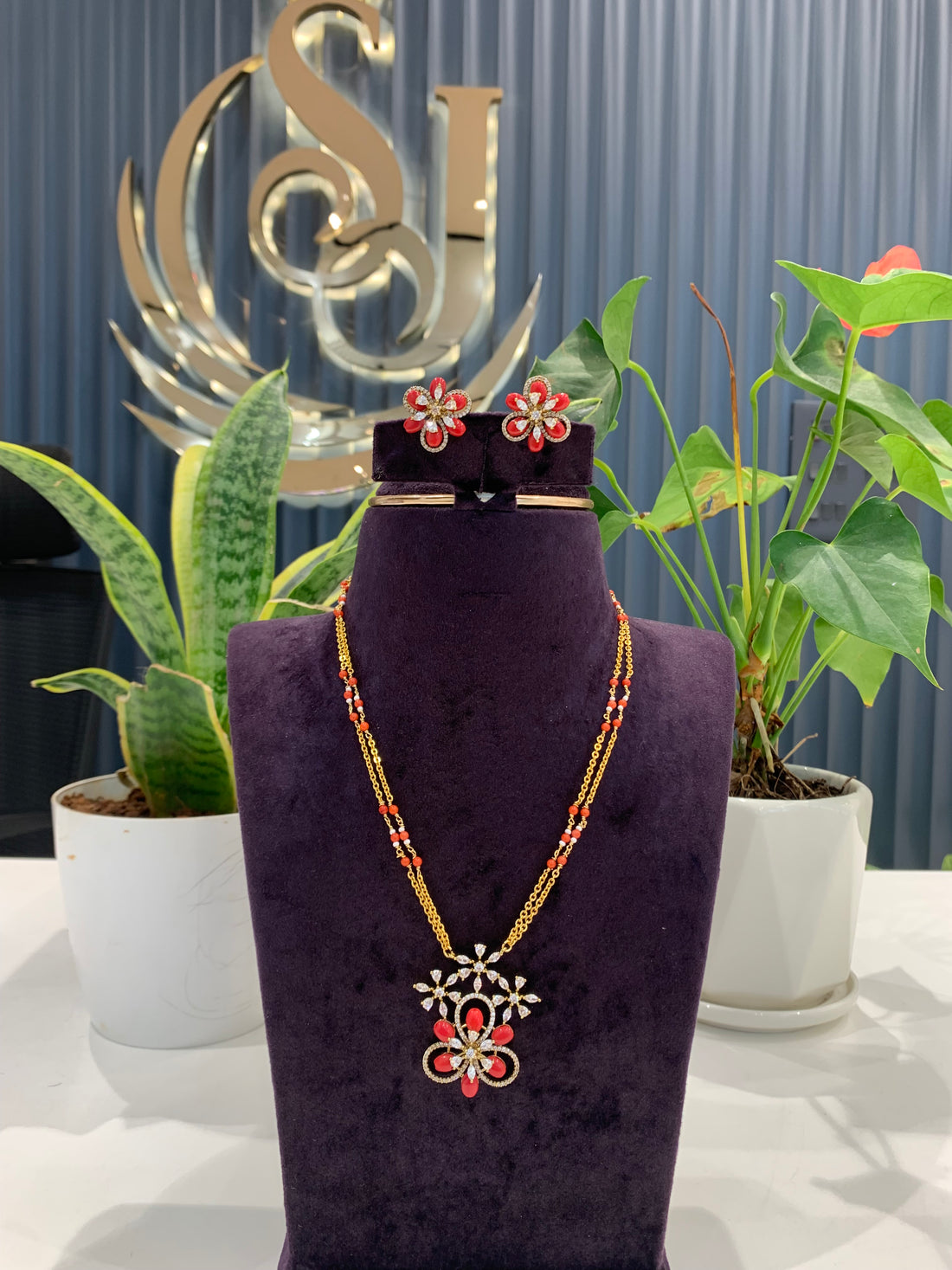 Beautiful customised blackbeads 18inchs