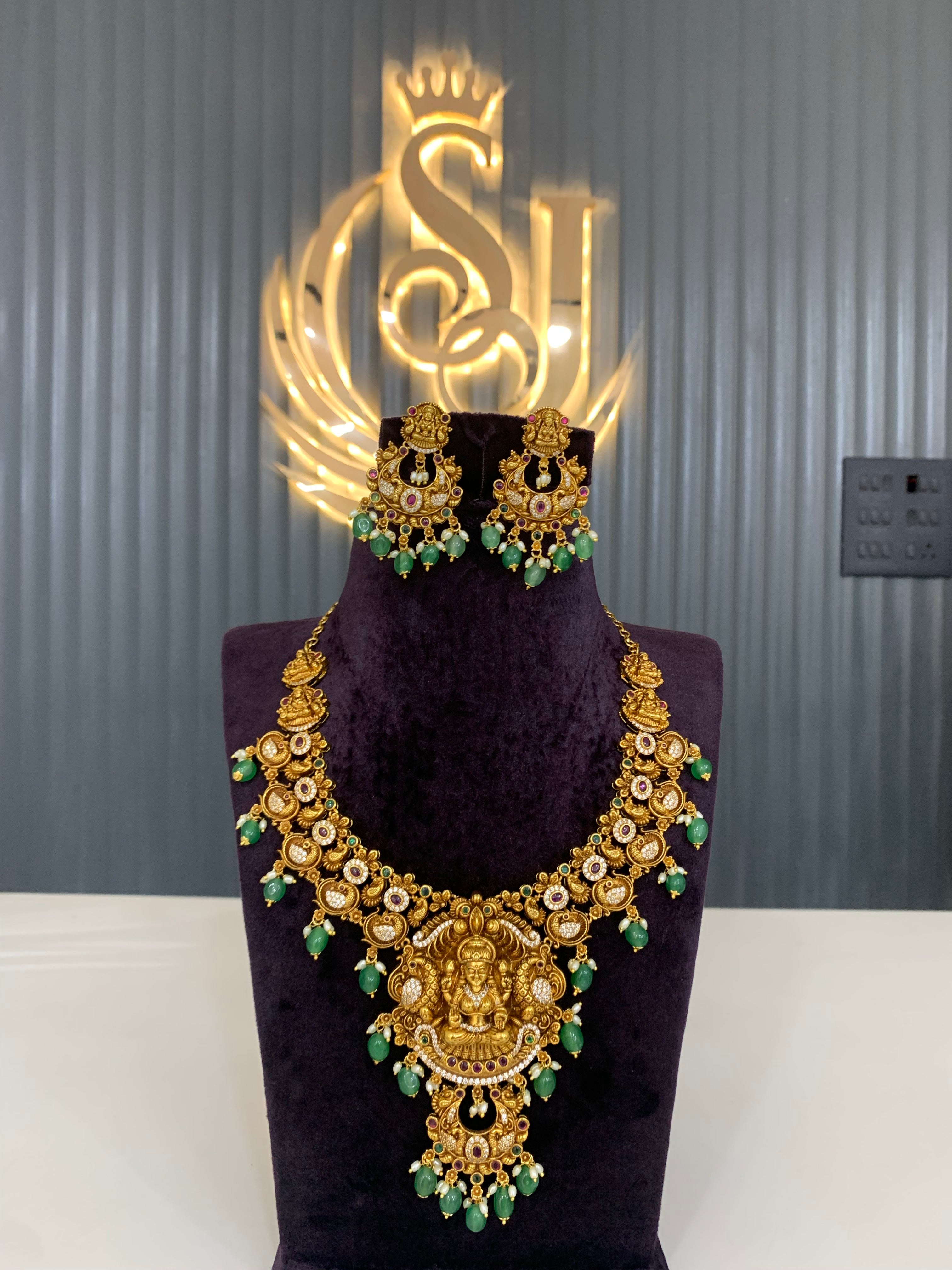 Beautiful nakshi 3D mini haram