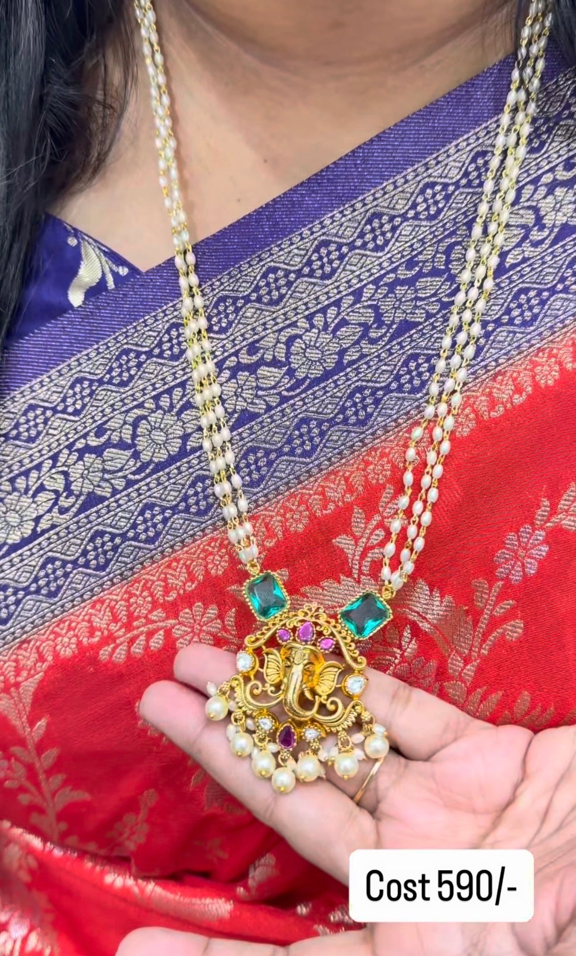 Beautiful Ganesh Locket With Customised 3line Pearl Chain