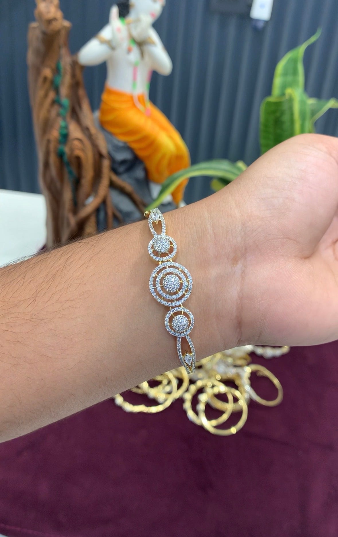 Beautiful diamond replice bracelet