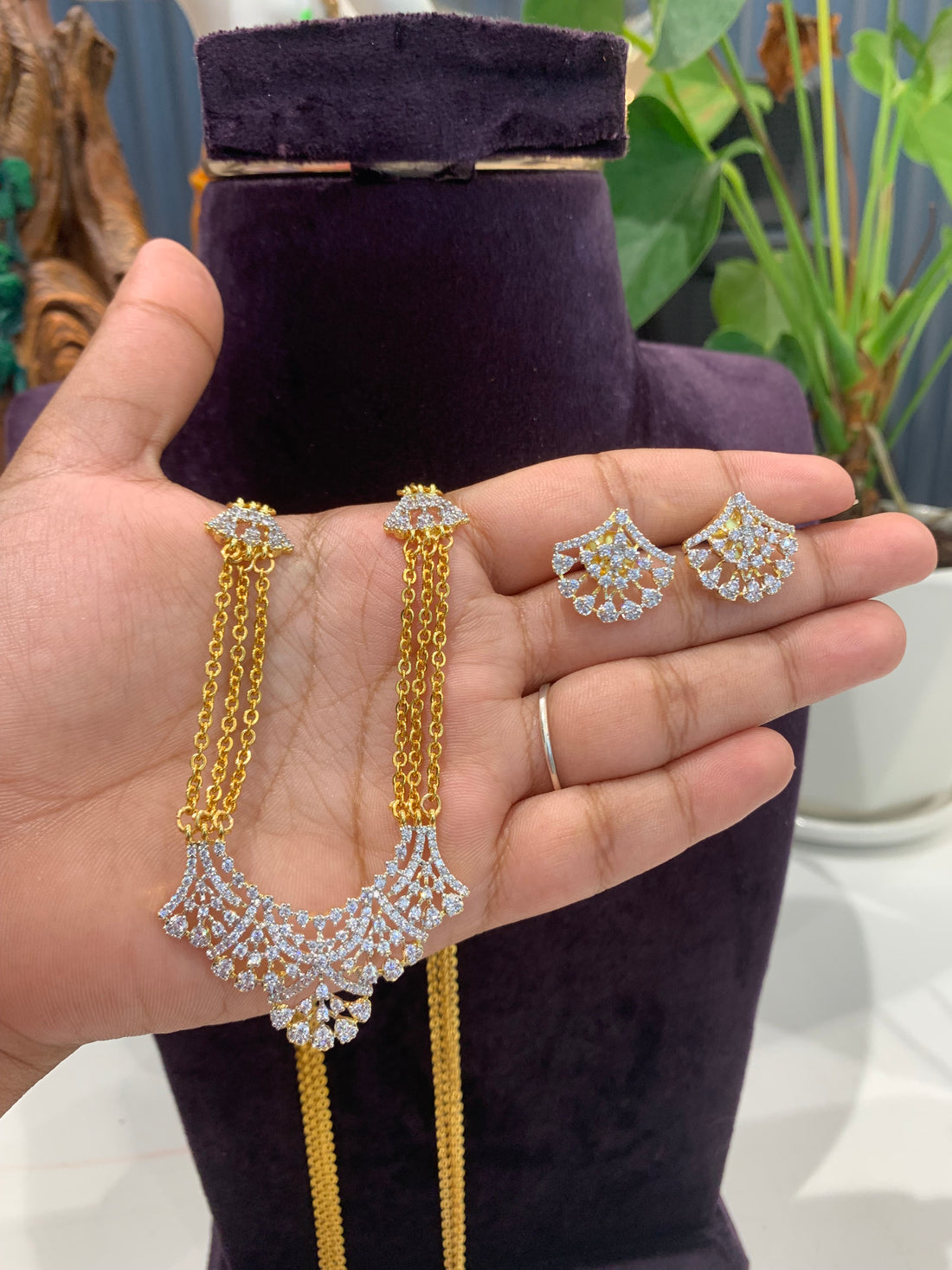 Beautiful chandraharam set