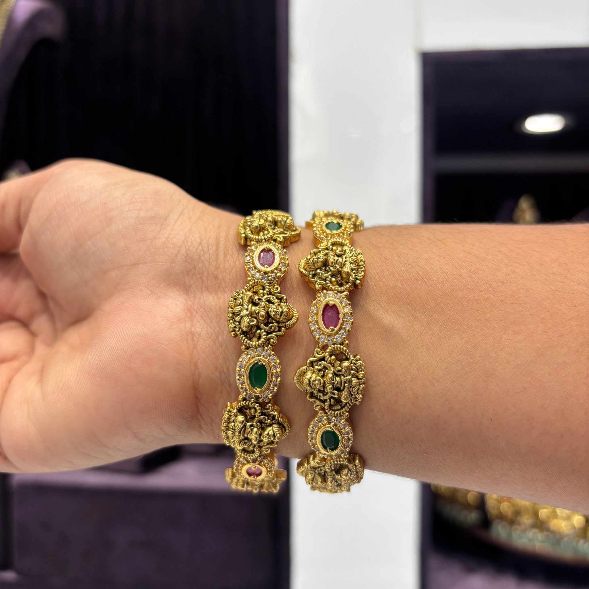 Beautiful Multi stone Nakshi Bnagles