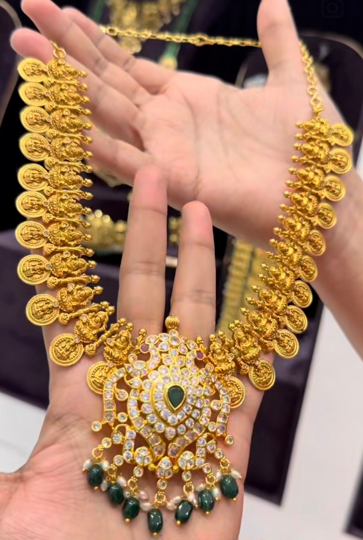 Beautiful nakshi necklace