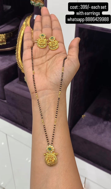Beautiful blackbeads with earrings