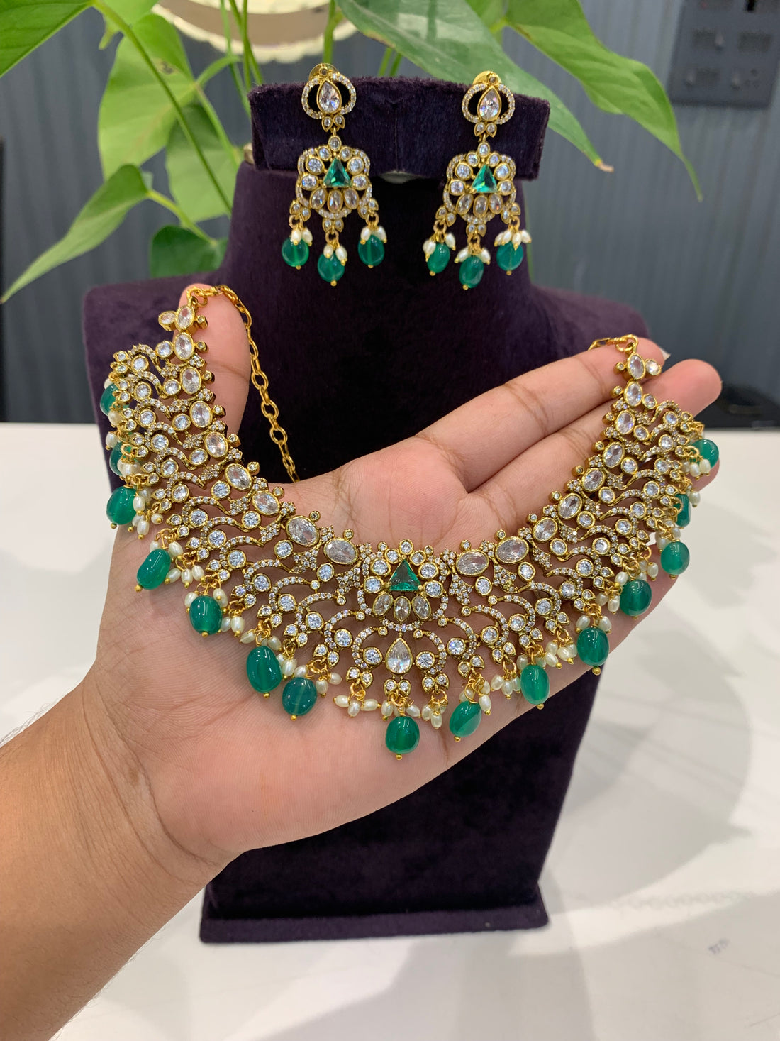 Beautiful customised chocker