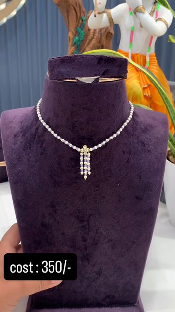 Beautiful customised chocker set