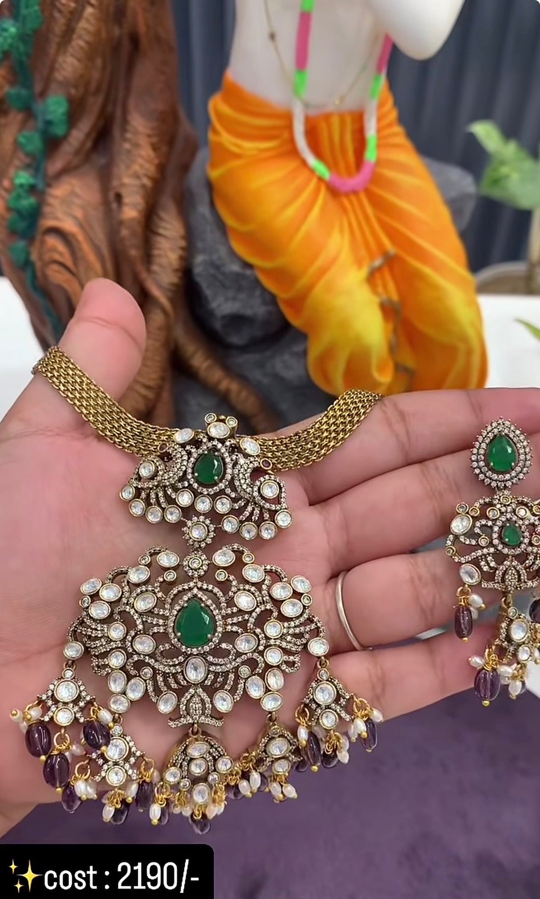 Beautiful Victorian Neckset
