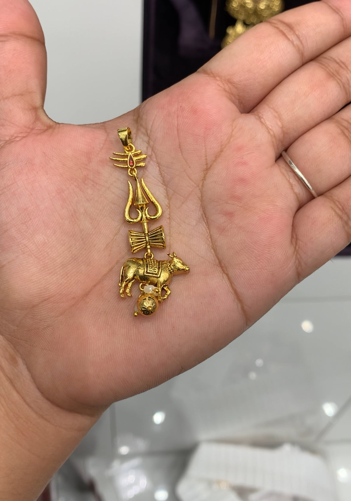 Beautiful mahesh babu garu inspired locket with hook
