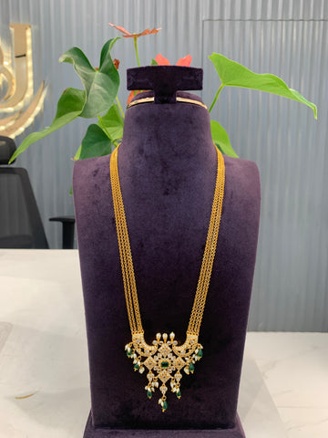 Beautiful Locket with 4 line Chandraharam
