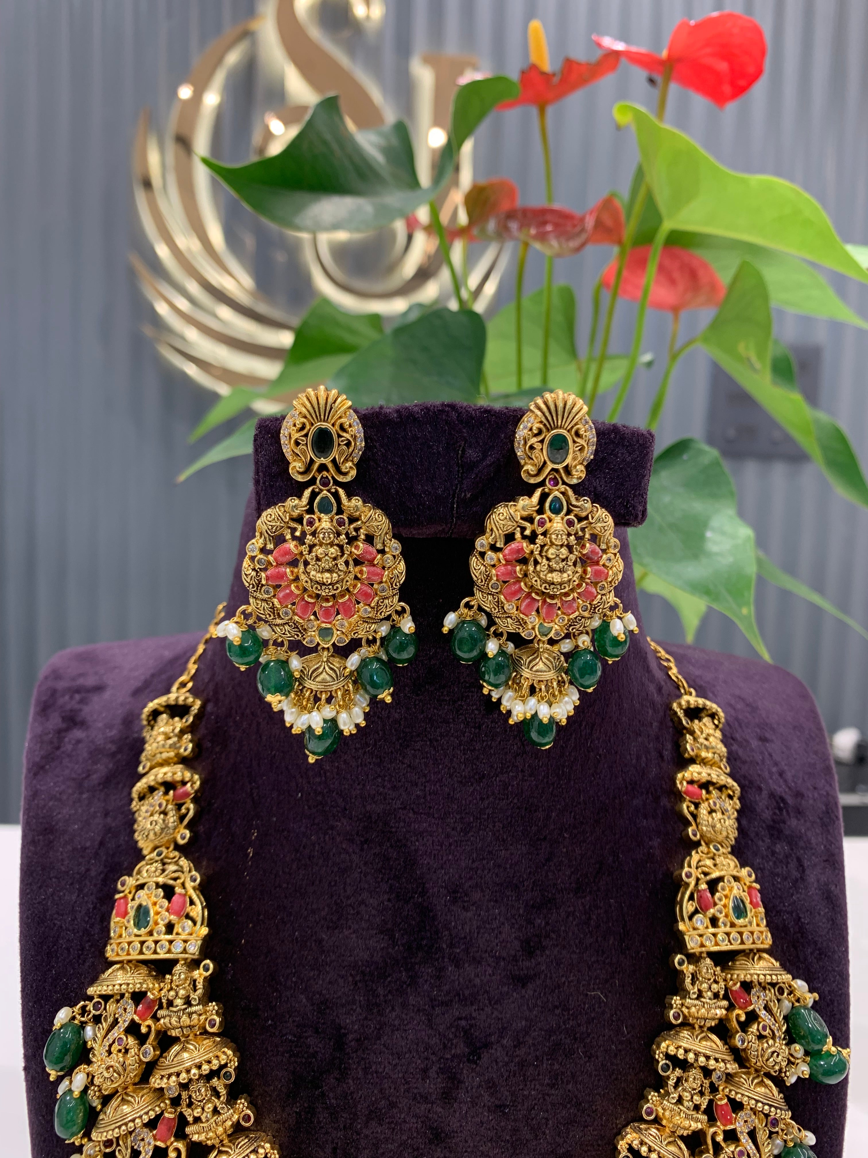 Beautiful pagadam mini haram
