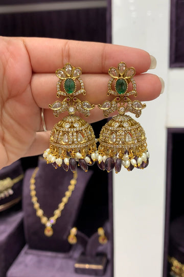 Beautiful jumkies