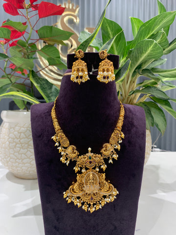 Beautiful kanti necklace