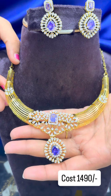 Beautiful GJ Kanti style necklace