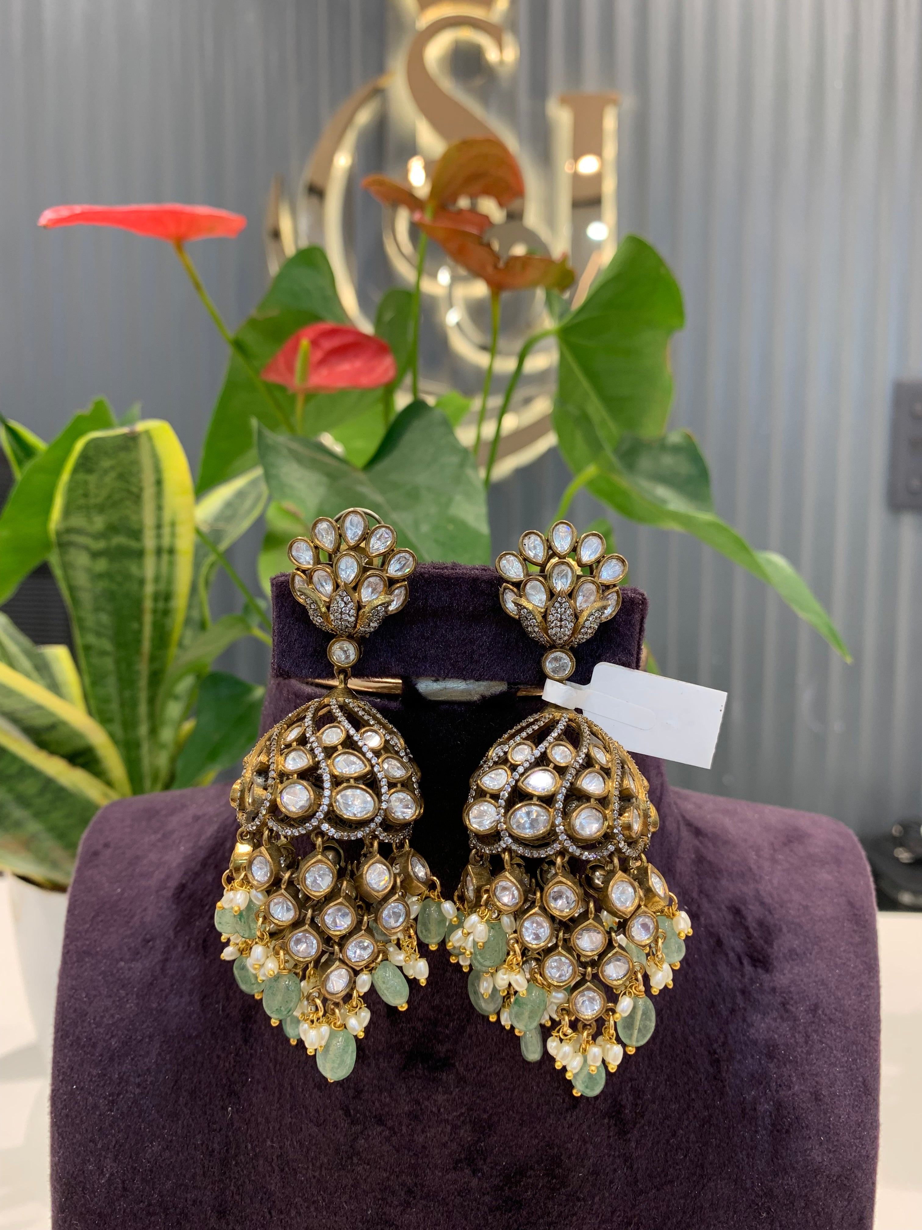 Beautiful real moissanite stone jumkies