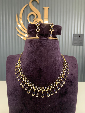 Beautiful simple  voilet stone necklace