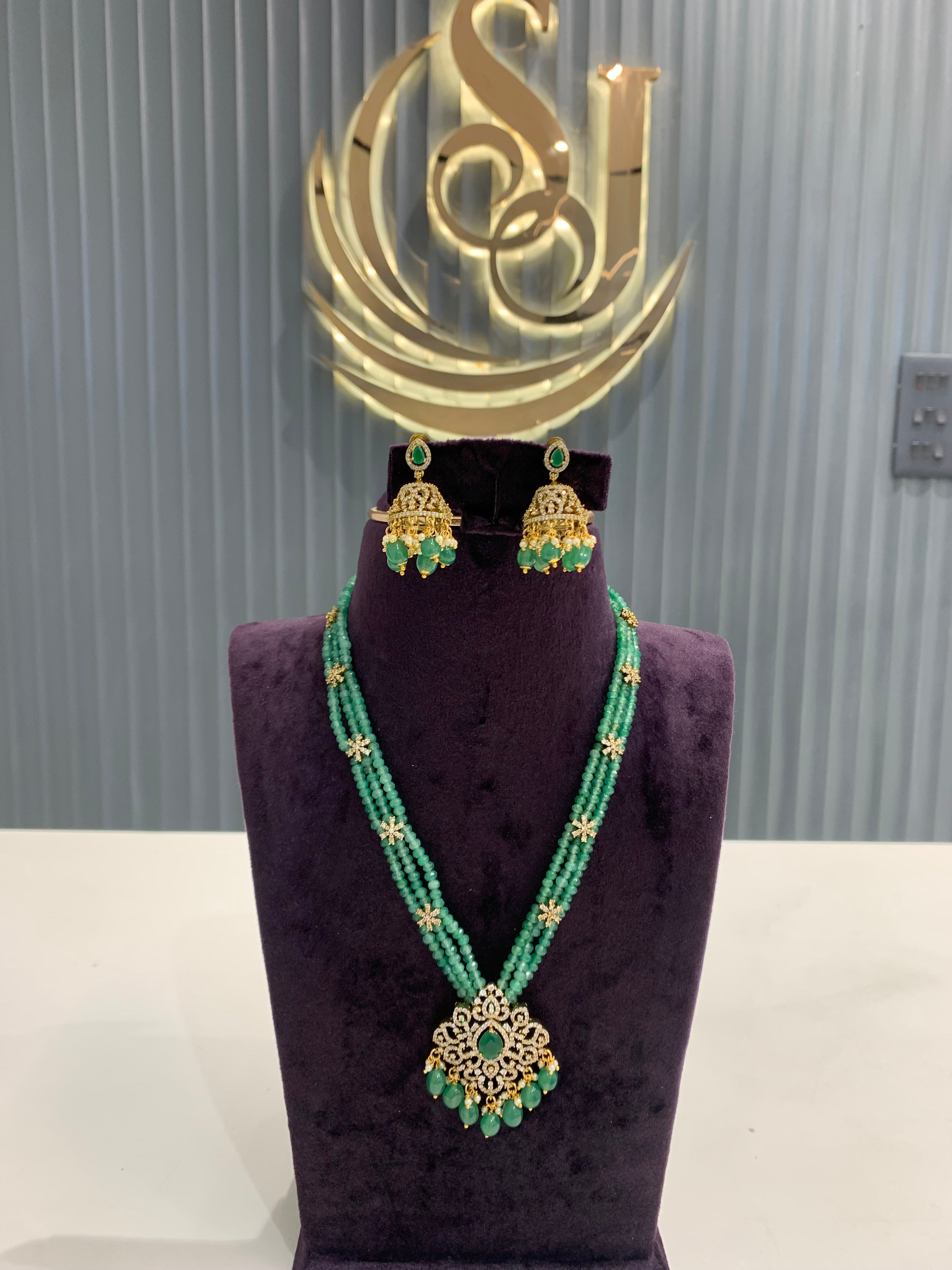 Beautiful beads set