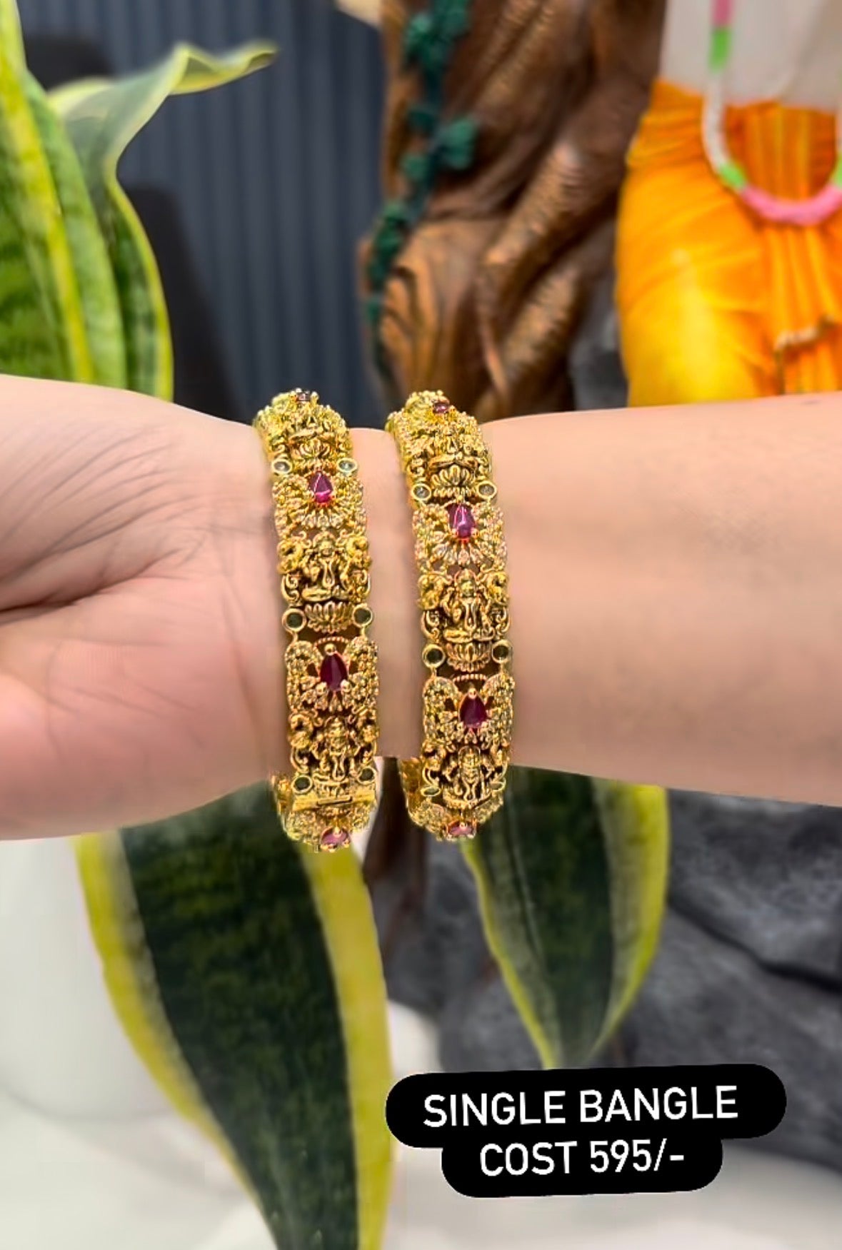 Beautiful Nakshi Single Openable Bangle