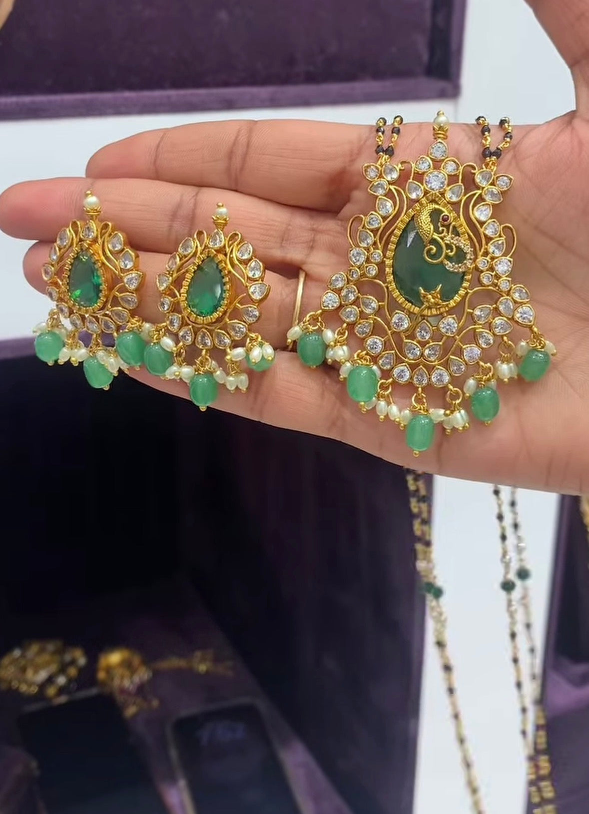 Beautiful Pendent set