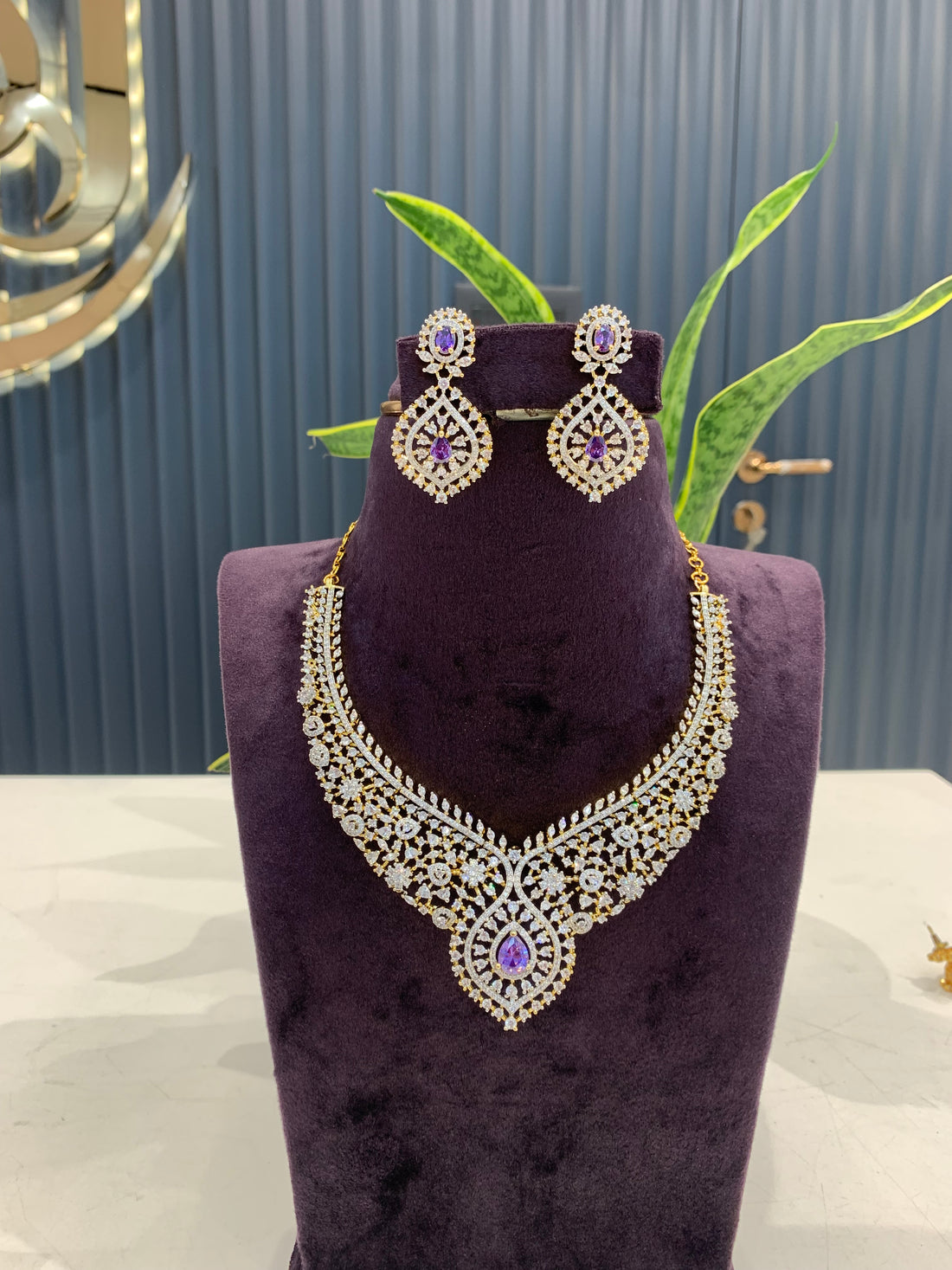 Beautiful Chocker