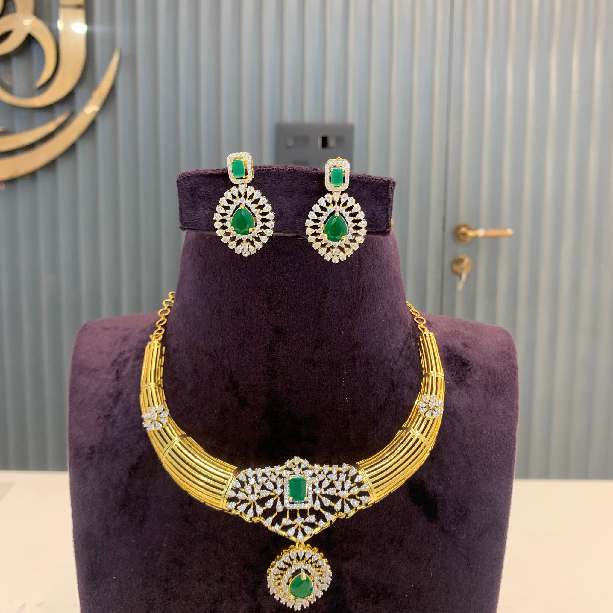 Beautiful Kanti necklace GJ polish