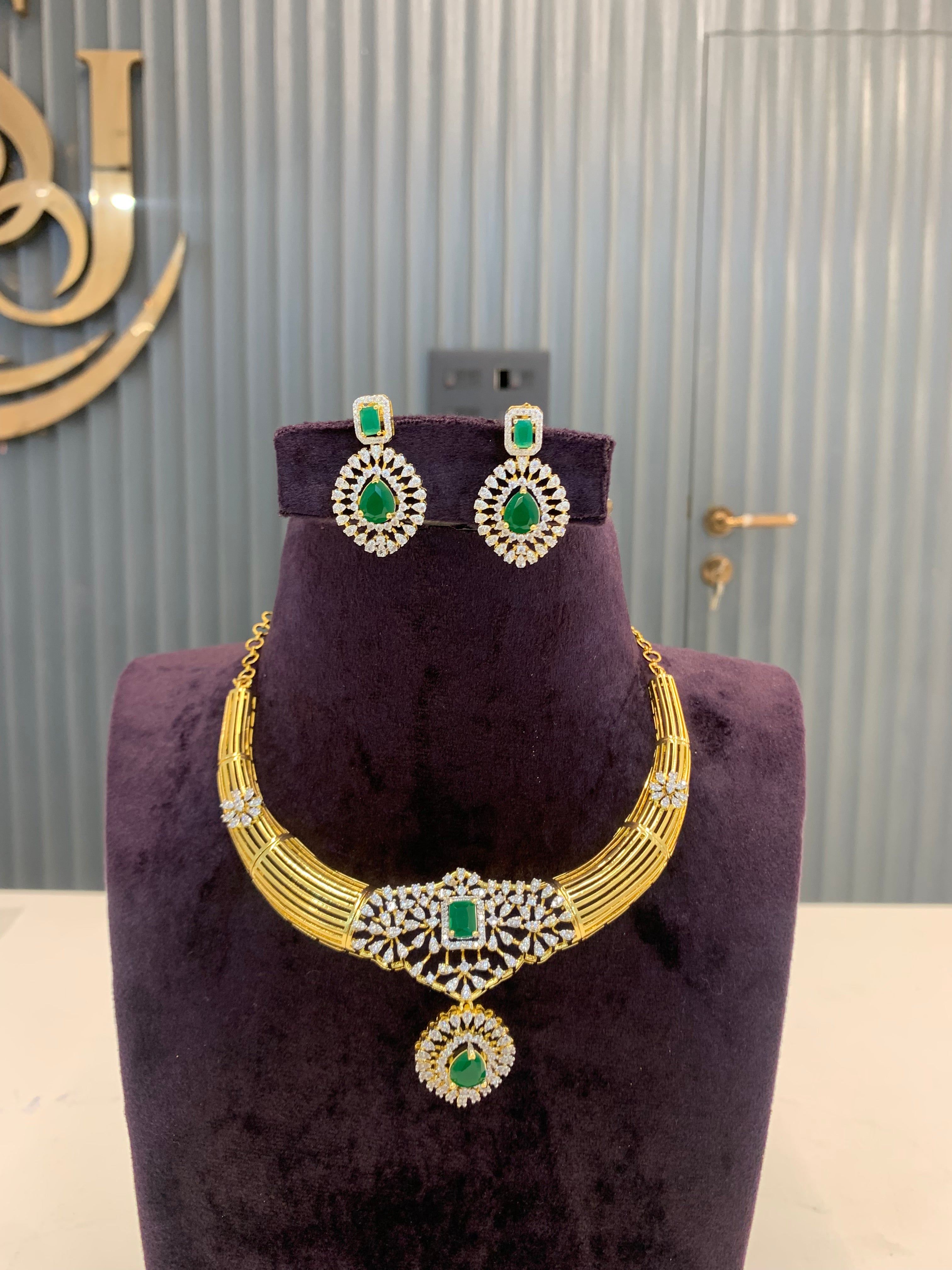 Beautiful Kanti necklace GJ polish