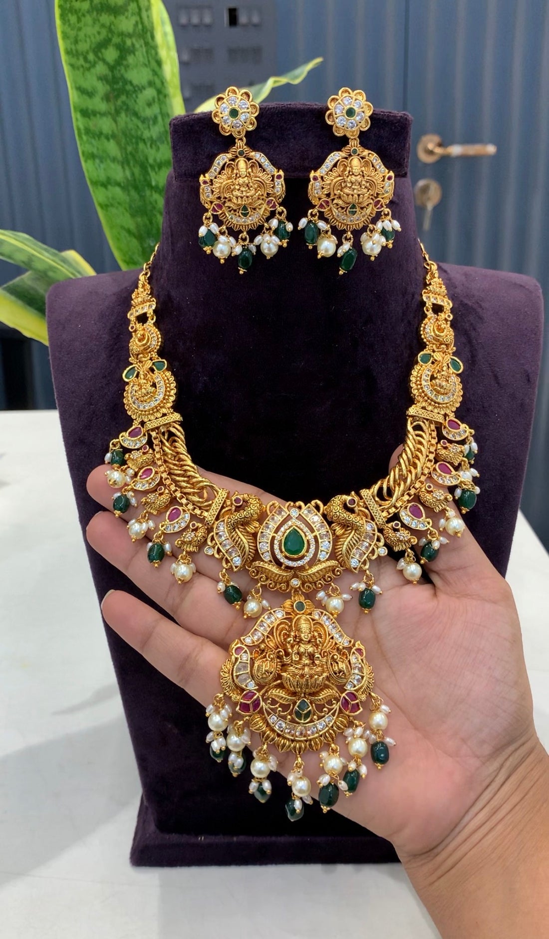 Beautiful customised nakshi necklace