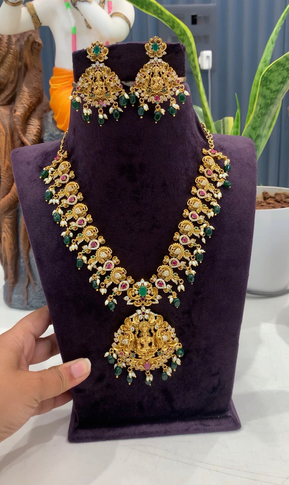 Beautiful nakshi necklace