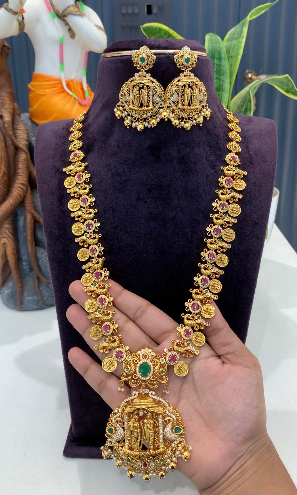 Beautiful customised nakshi ramparivar haram
