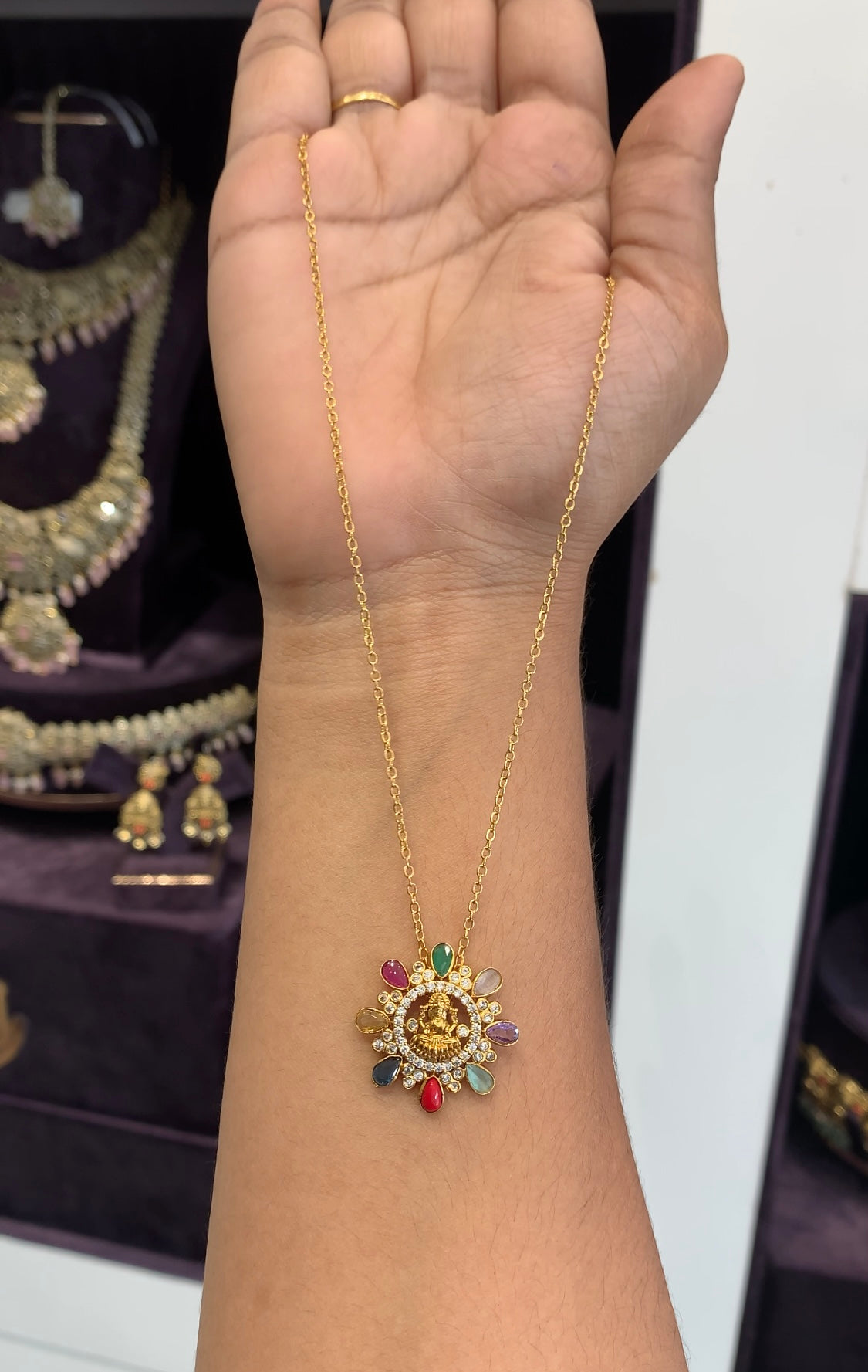 Beautiful Lakshmi NAVARATHAN locket with simple chain