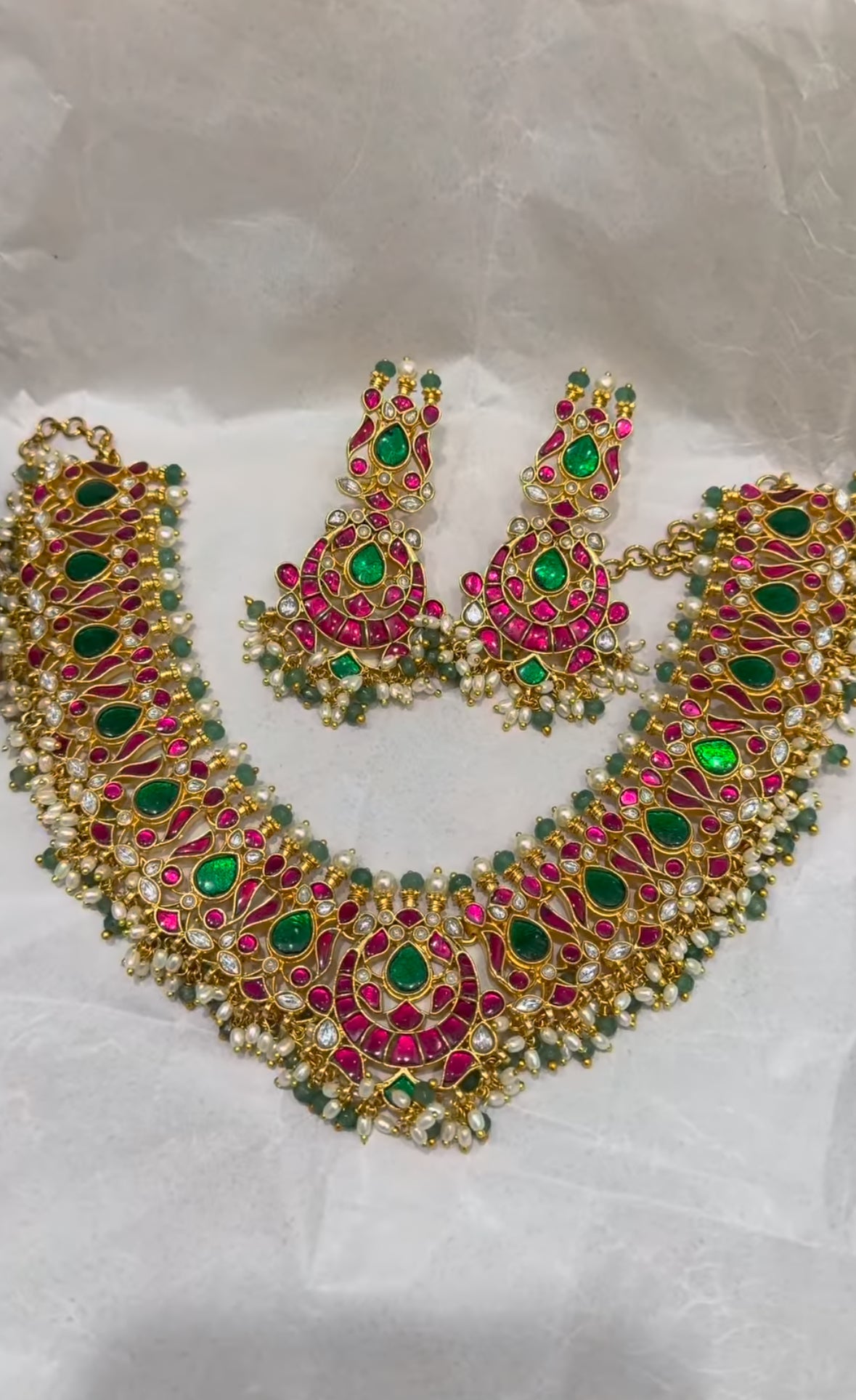 Beautiful heavy jadav necklace piece