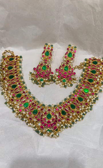 Beautiful heavy jadav necklace piece