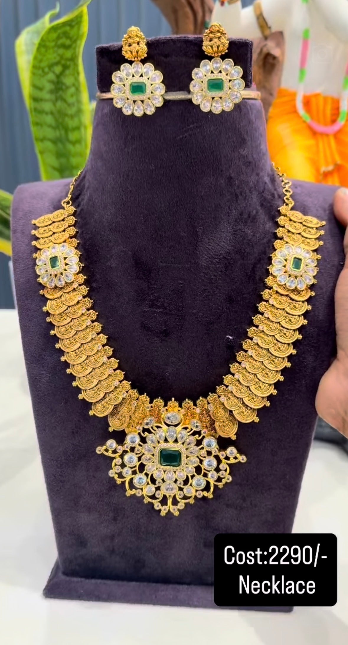 Beautiful nakshi necklace