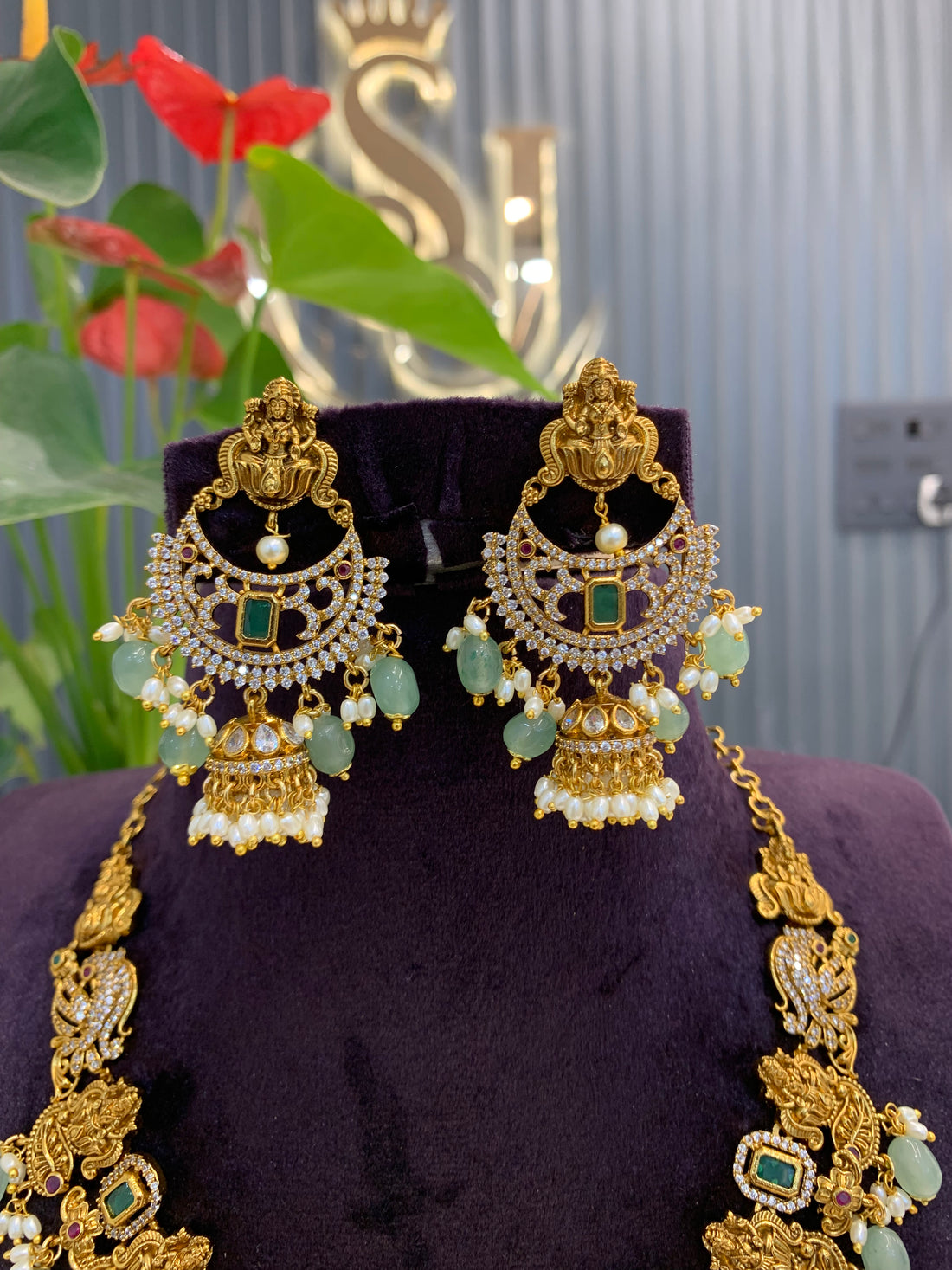 Beautiful necklace